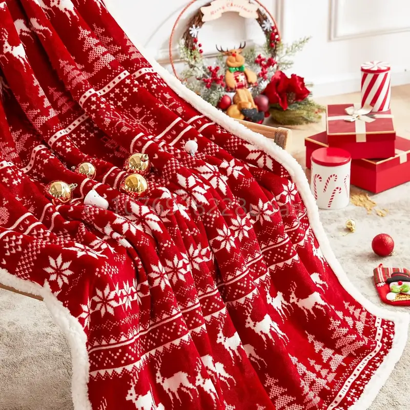 Alternative view of Plaid de Noël rouge en sherpa et flanelle