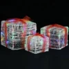 Lot de 3 boîtes-cadeaux de Noël lumineuses à LED multicolores – Image 3